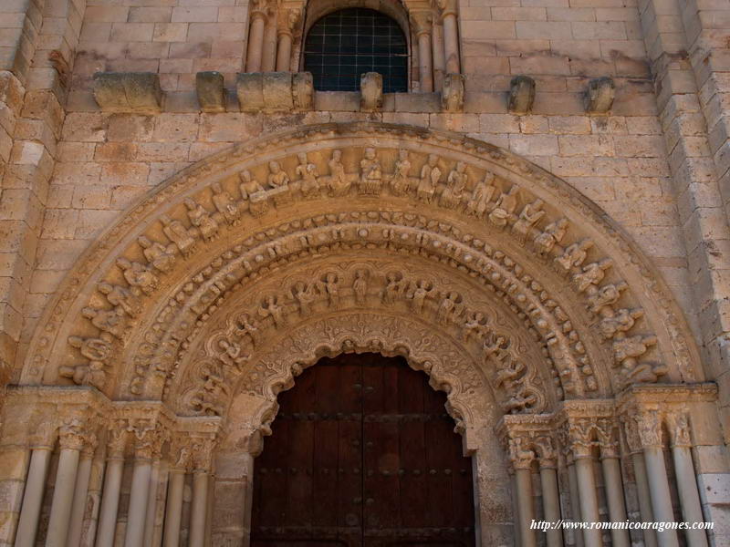 ARQUIVOLTAS DE LA PORTADA NORTE